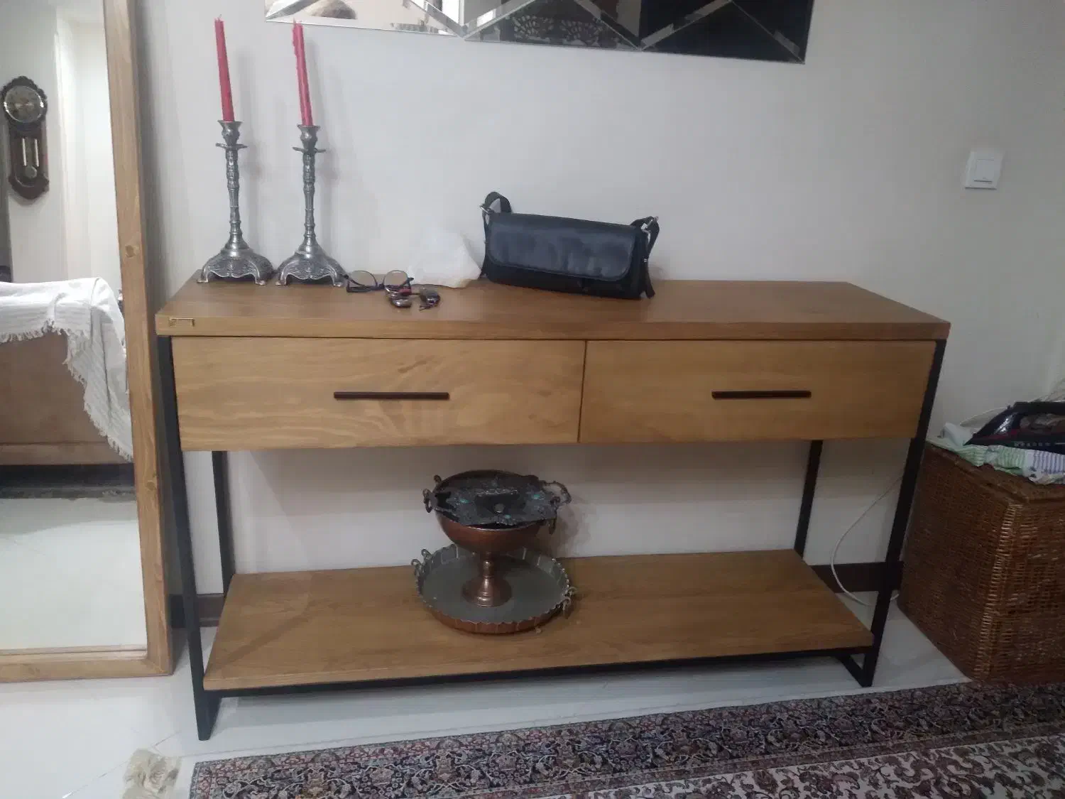 کنسول وایینه ایستاده|بوفه، ویترین، کنسول|کرج, شهرک فهمیده|دیوار