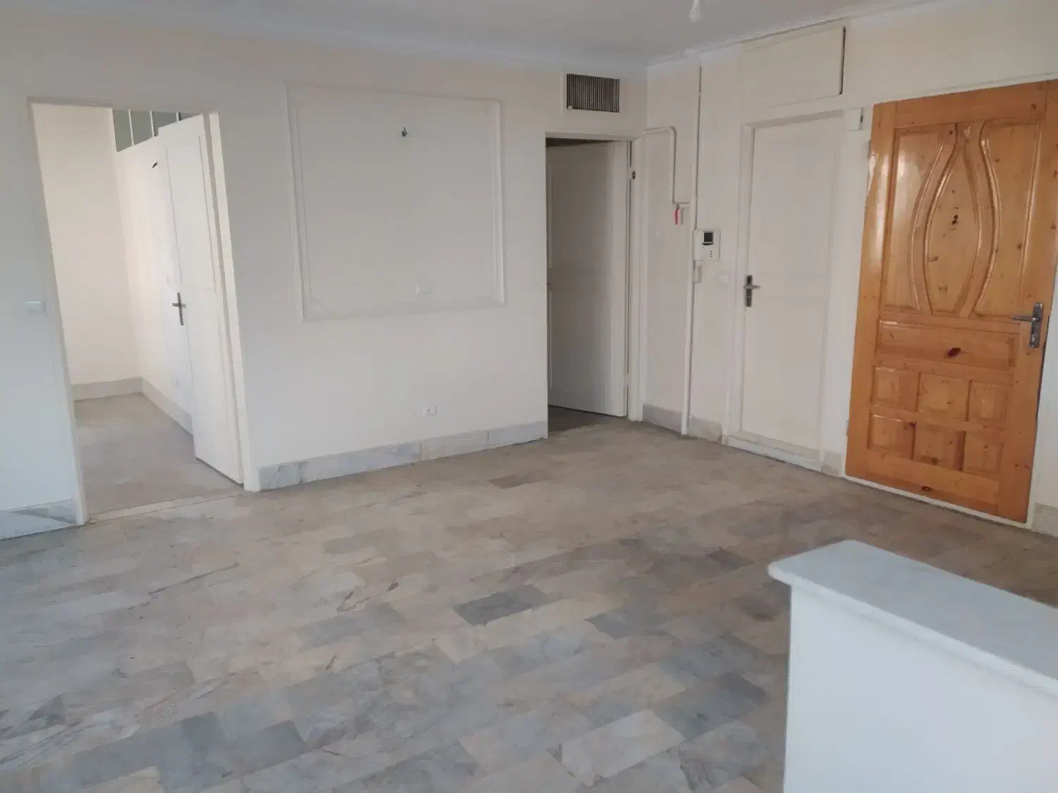 ۷۲ متر ۲ خواب موقعیت اداری بر اصلی سراج تابلو خور|اجارهٔ دفتر کار، اتاق اداری، مطب|تهران, علم و صنعت|دیوار