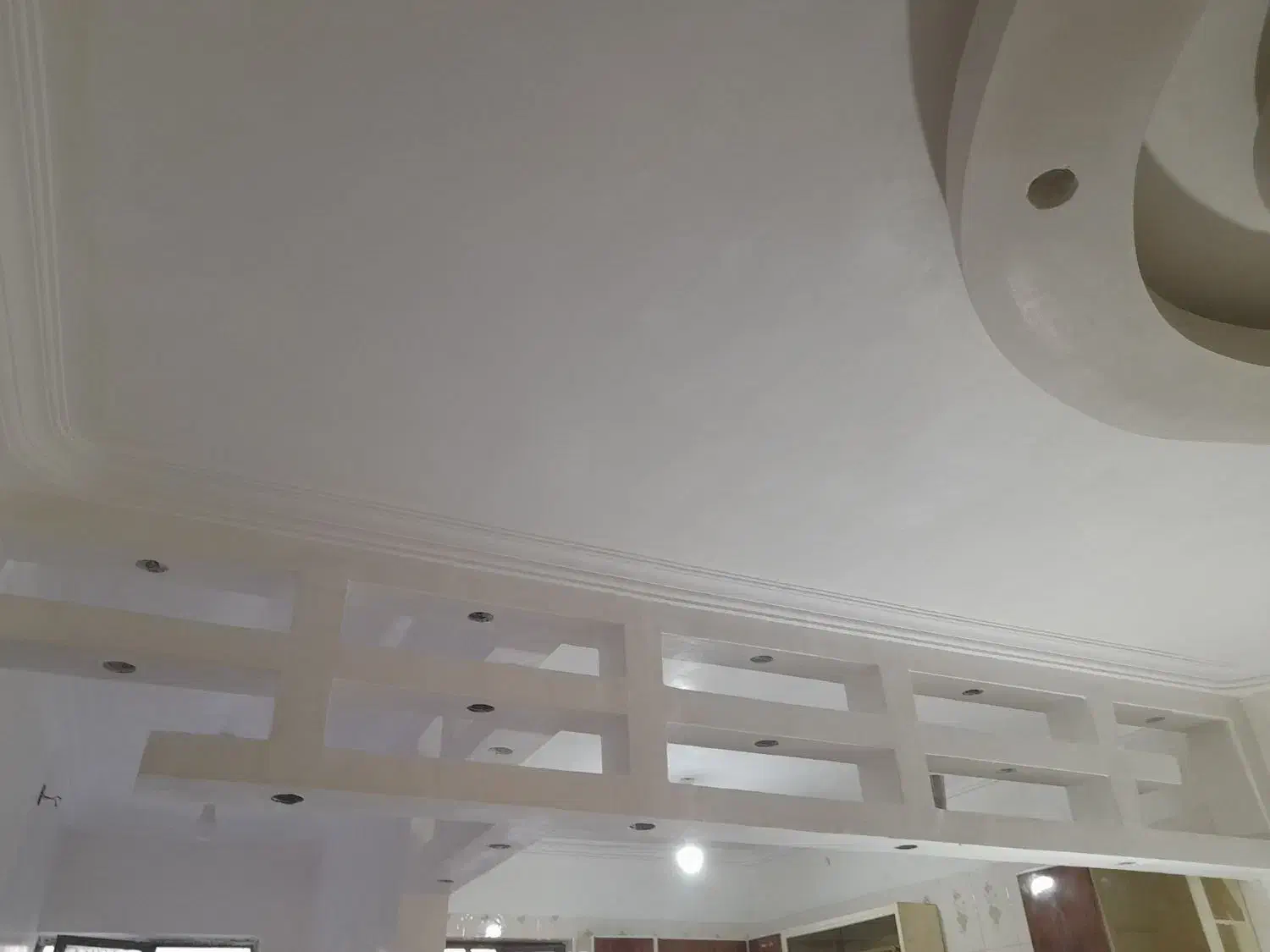 گچ کاری ولکه گیری با نازلترین قیمت|خدمات پیشه و مهارت|زابل, |دیوار