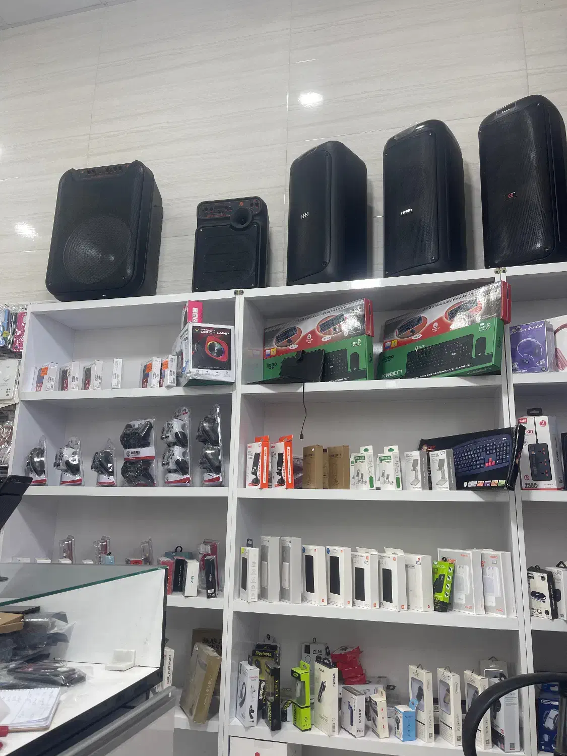 لوازم جانبی و تعمیرات موبایل|لوازم جانبی موبایل و تبلت|شیراز, حجت آباد|دیوار