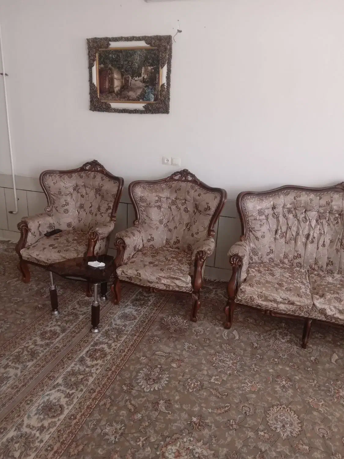 مبل سلطنتی کار کرده  تمیز|مبلمان خانگی و میز عسلی|مبارکه, |دیوار