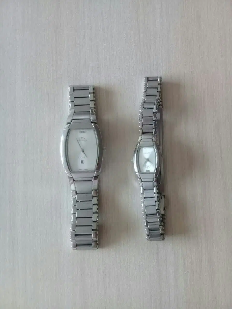 ست ساعت|ساعت|شاهرود, |دیوار