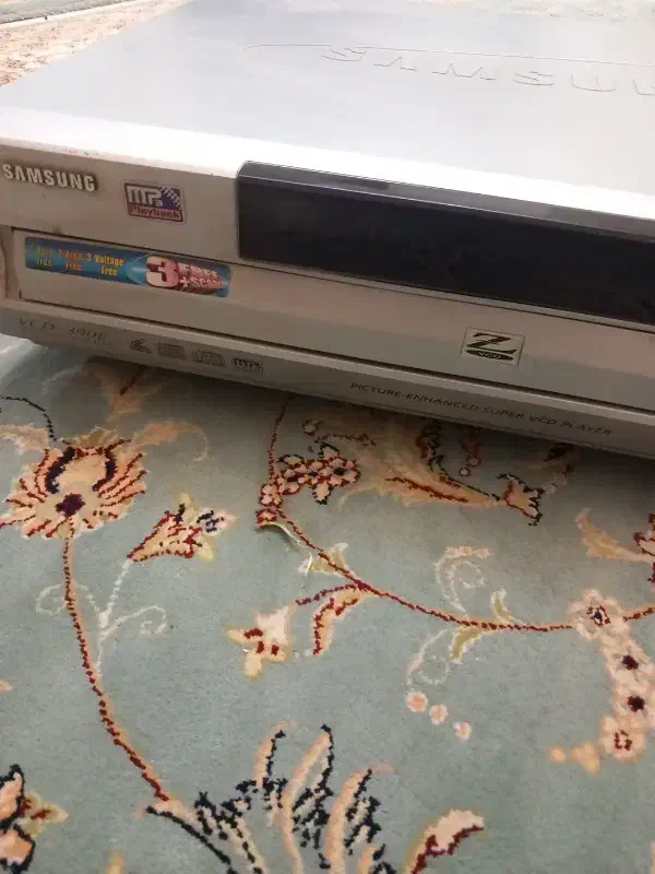 دستگاه وی سی دی|پخشکننده DVD و ویدیو|تهران, چهارصد دستگاه|دیوار