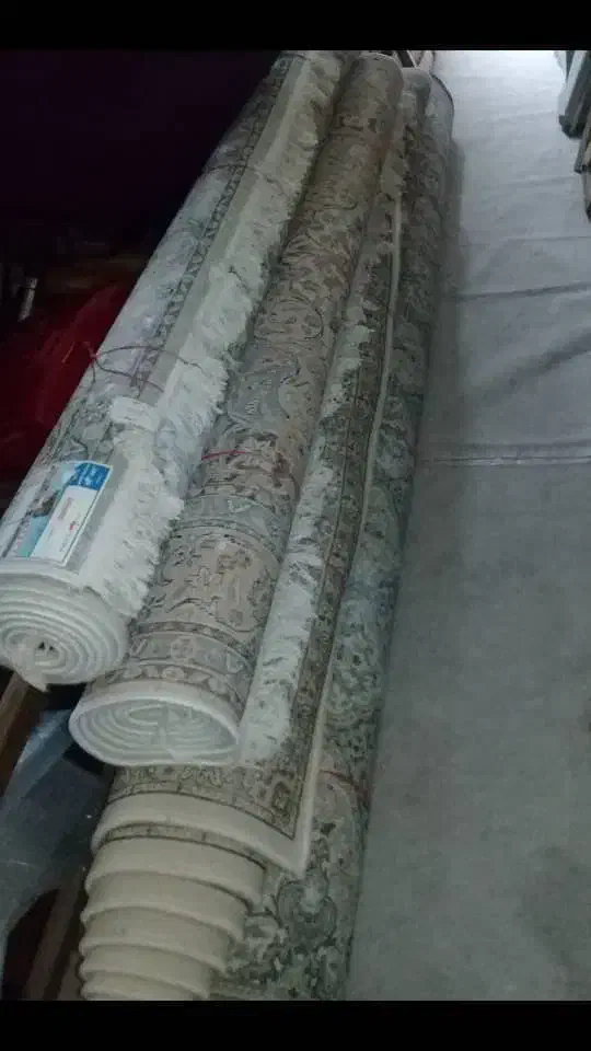 تعداد۴تخته‌فرشهای‌ماشینی‌سالم‌وجنس‌خوب.|فرش|بندر انزلی, نوغان|دیوار