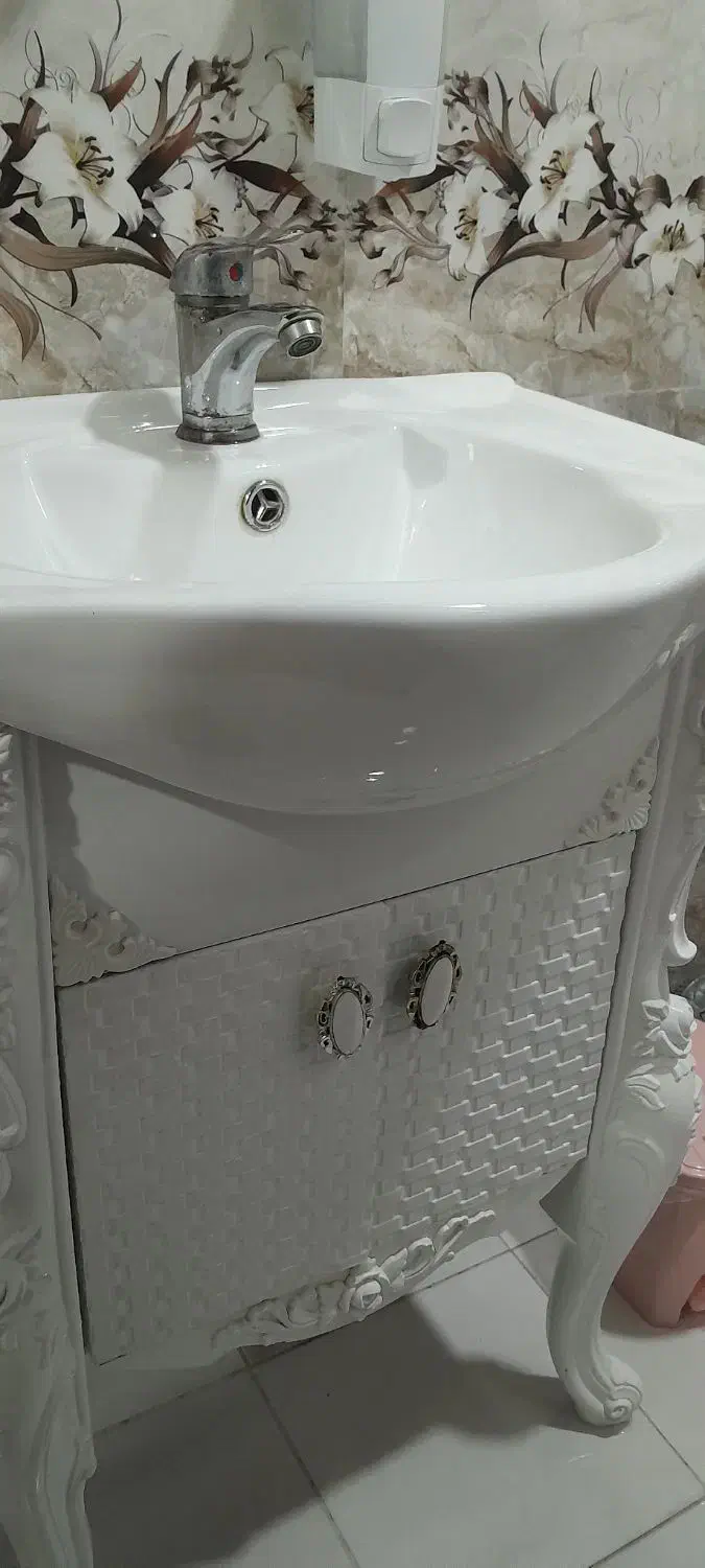 روشویی|لوازم سرویس بهداشتی|رشت, فلسطین|دیوار