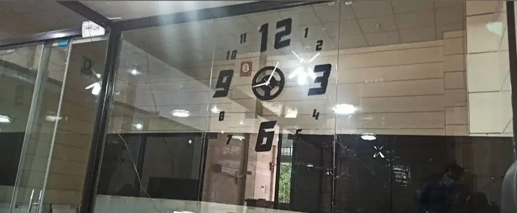 شیشه سکوریت زیر قیمت بازار|مصالح و تجهیزات ساختمان|دزفول, |دیوار