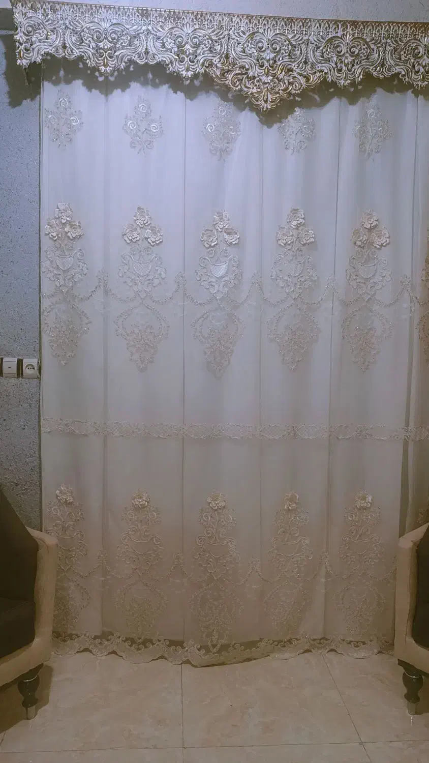 2عدد پرده۱۸۰cmپذیرایی با قد۲۸۰و 2کتیبه و زیر پرده|پرده، رانر، رومیزی|تولم شهر, |دیوار