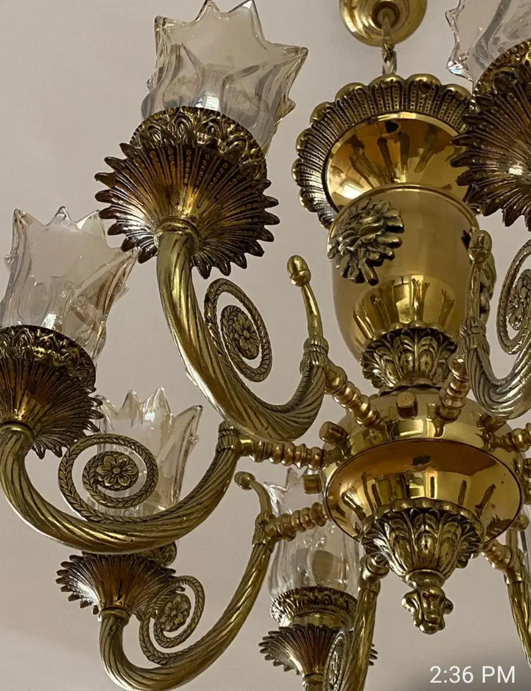 لوستر برنز طرح گل|لوستر و چراغ آویز|تهران, نیروی دریایی|دیوار