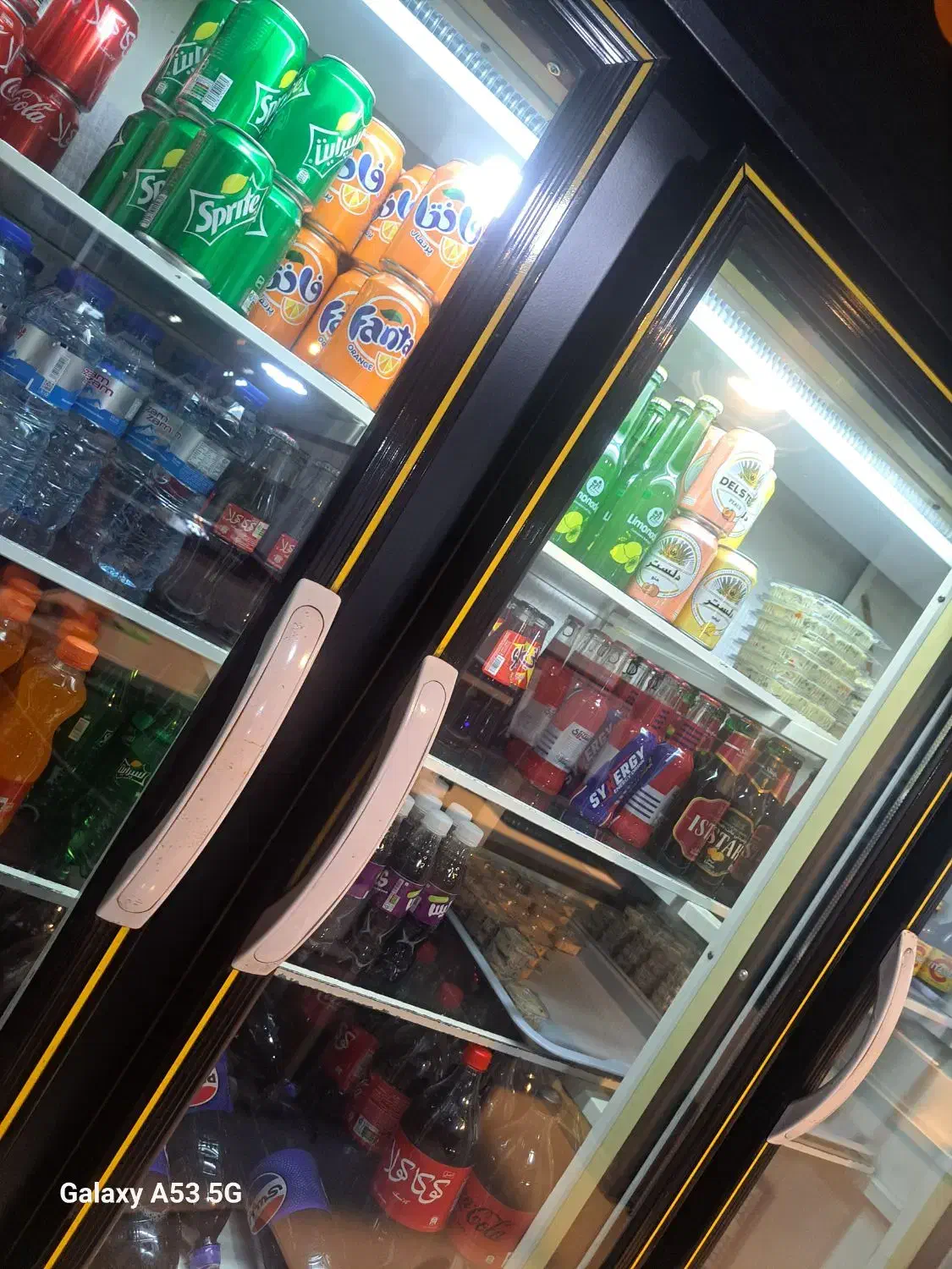 نیروی کار خانم|استخدام خدمات فروشگاه و رستوران|جهرم, |دیوار