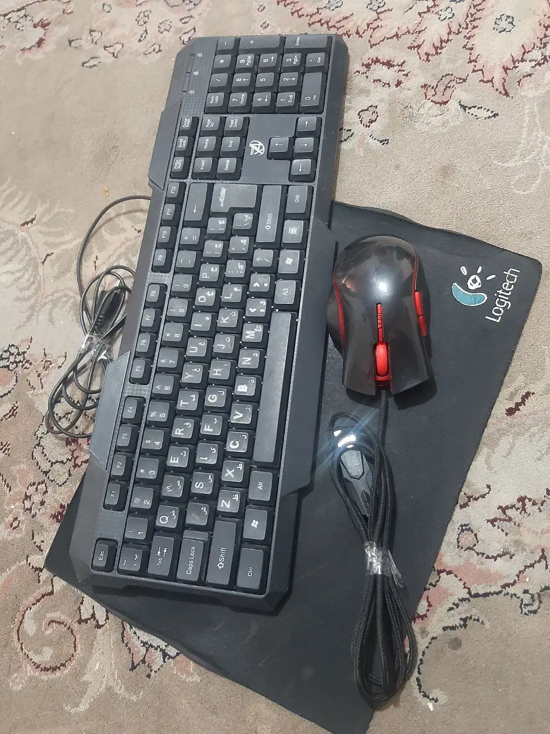 سه تا وسیله باهام زیر موس و موس و کیبرد|قطعات و لوازم جانبی رایانه|تهران, جی|دیوار