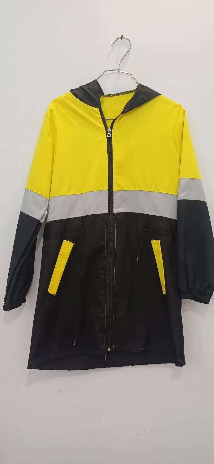 مانتو|لباس|مشهد, اقبال|دیوار