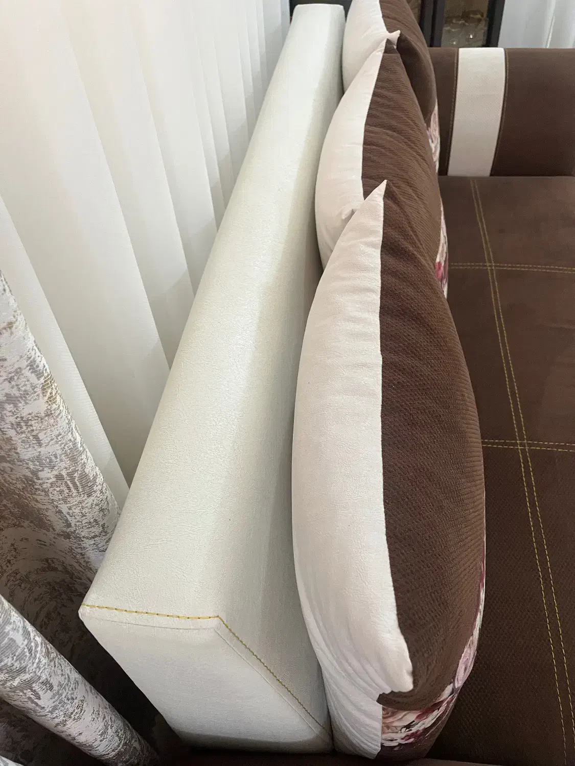 مبل ۷ نفره|مبلمان خانگی و میز عسلی|خمام, |دیوار