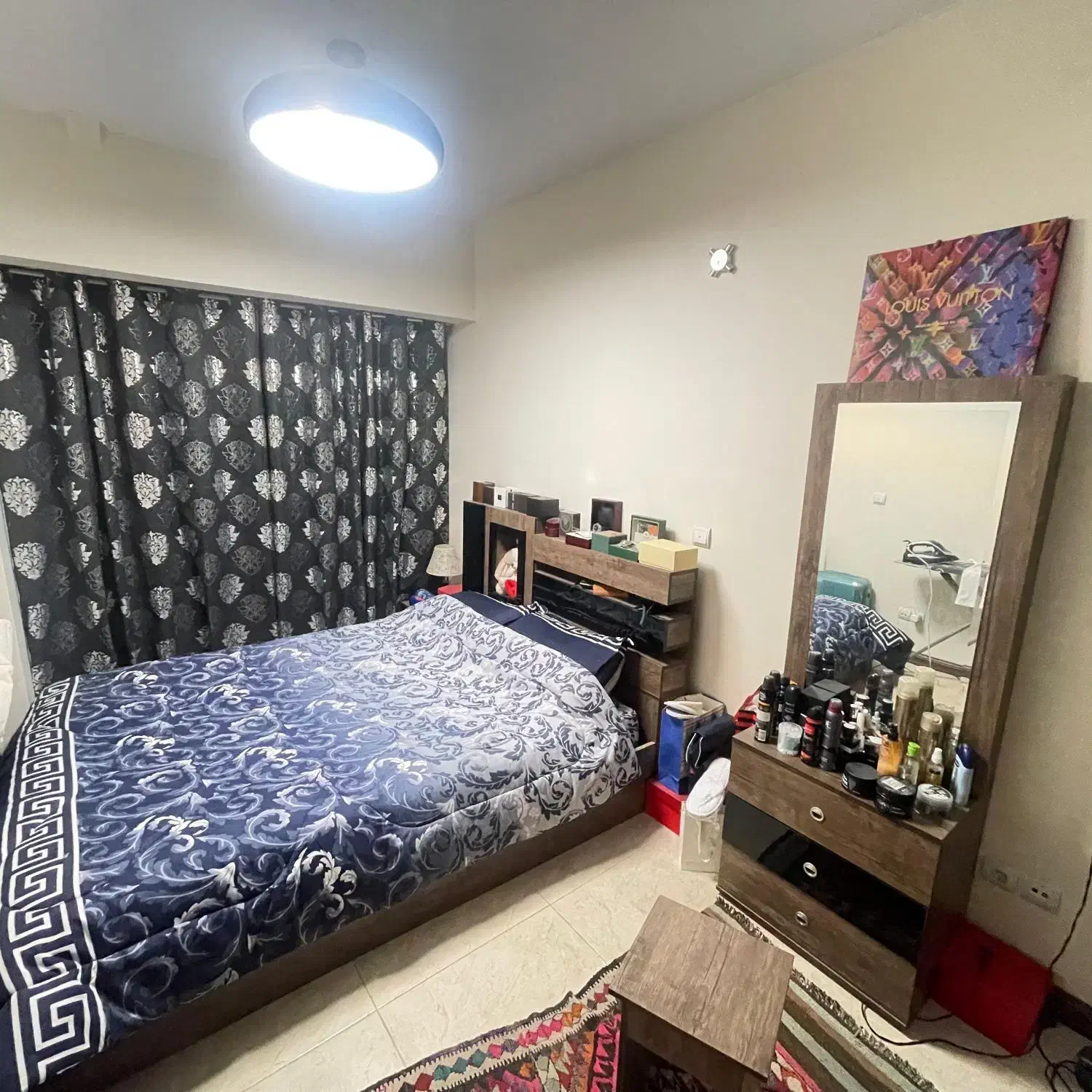 سرویس خواب به همراه آیینه و میز سه کشویی|تخت و سرویس خواب|تهران, شهرک چیتگر|دیوار