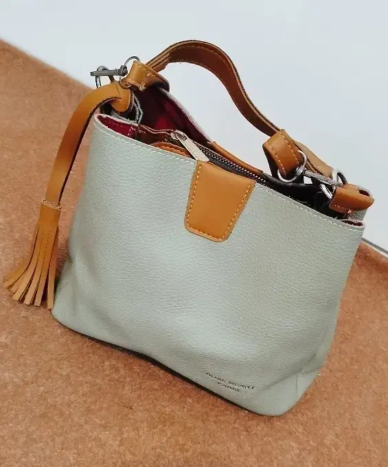 انواع کیف دست دوم در حد نو|کیف، کفش، کمربند|خوی, |دیوار