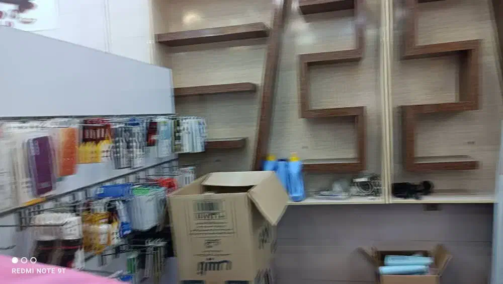 ویترین mdf.|فروشگاه و مغازه|خمینیشهر, |دیوار