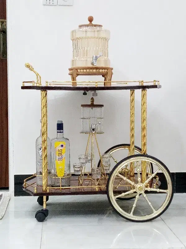 میزبار|میز تلفن|بروجرد, |دیوار