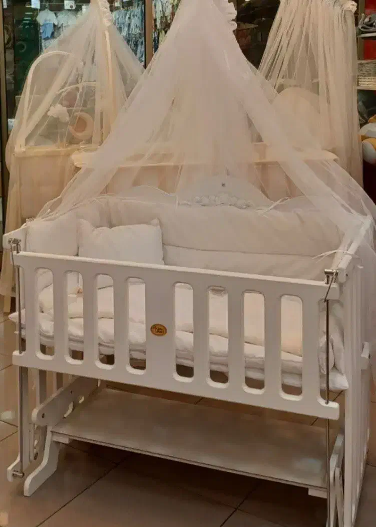 تخت کنار مادر|تخت و صندلی بچه|شهریار, شهریار|دیوار