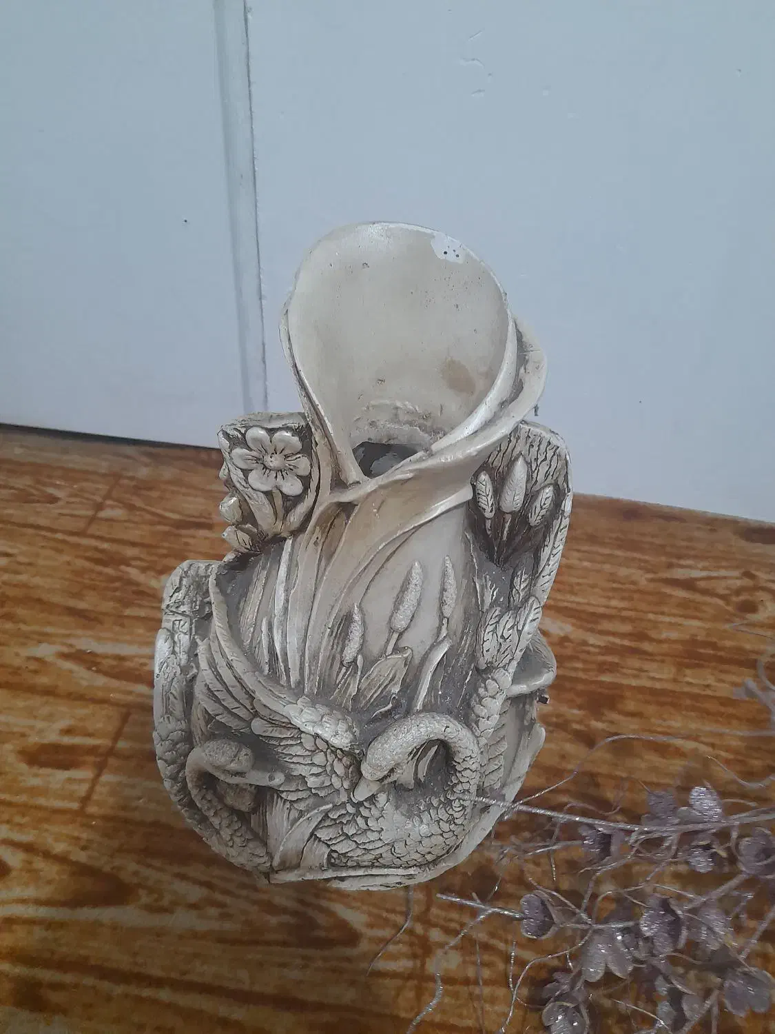 دو عدد گلدان به همراه گل جنس گل فوم اکلیلی|گل مصنوعی|رشت, ولکس|دیوار