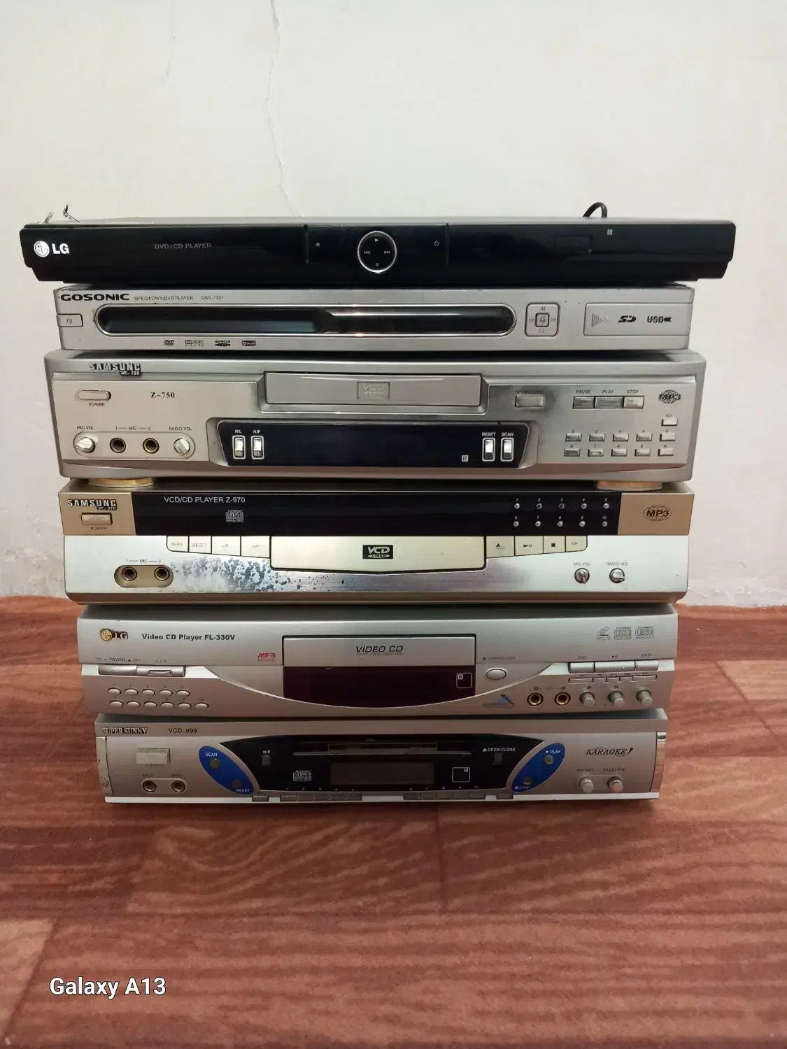 فروش دستگاه DVDوVCD|پخش‌کننده DVD و ویدیو|قم, علی آباد سعدگان|دیوار