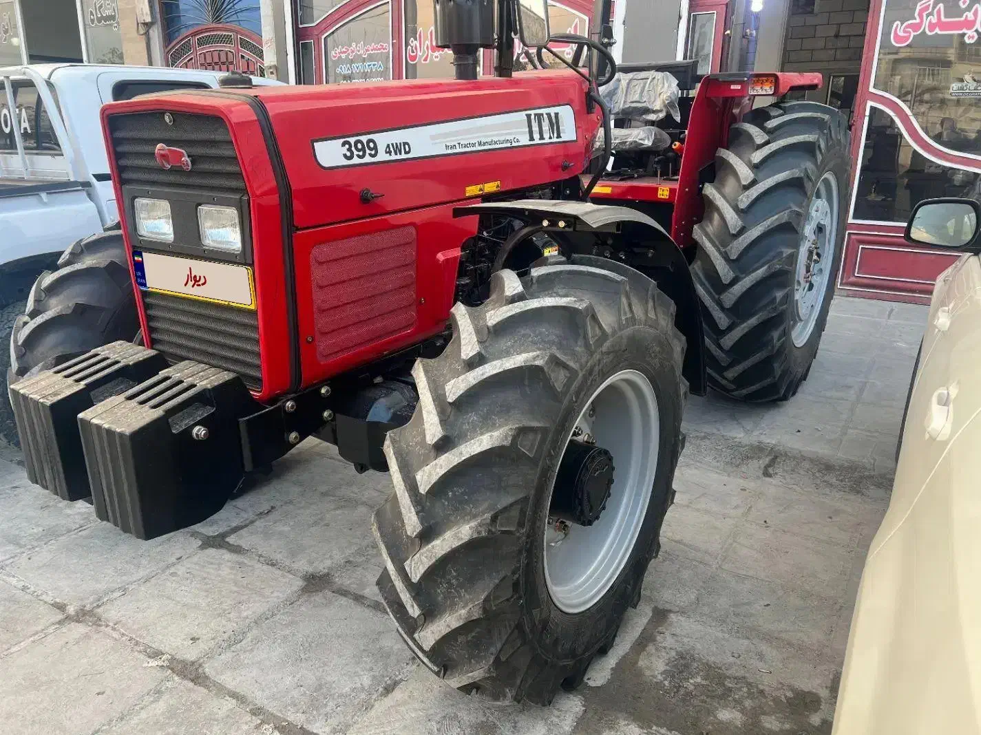 تراکتور ۳۹۹ جفت خشک تحویل روز|خودرو سنگین|کامیاران, |دیوار