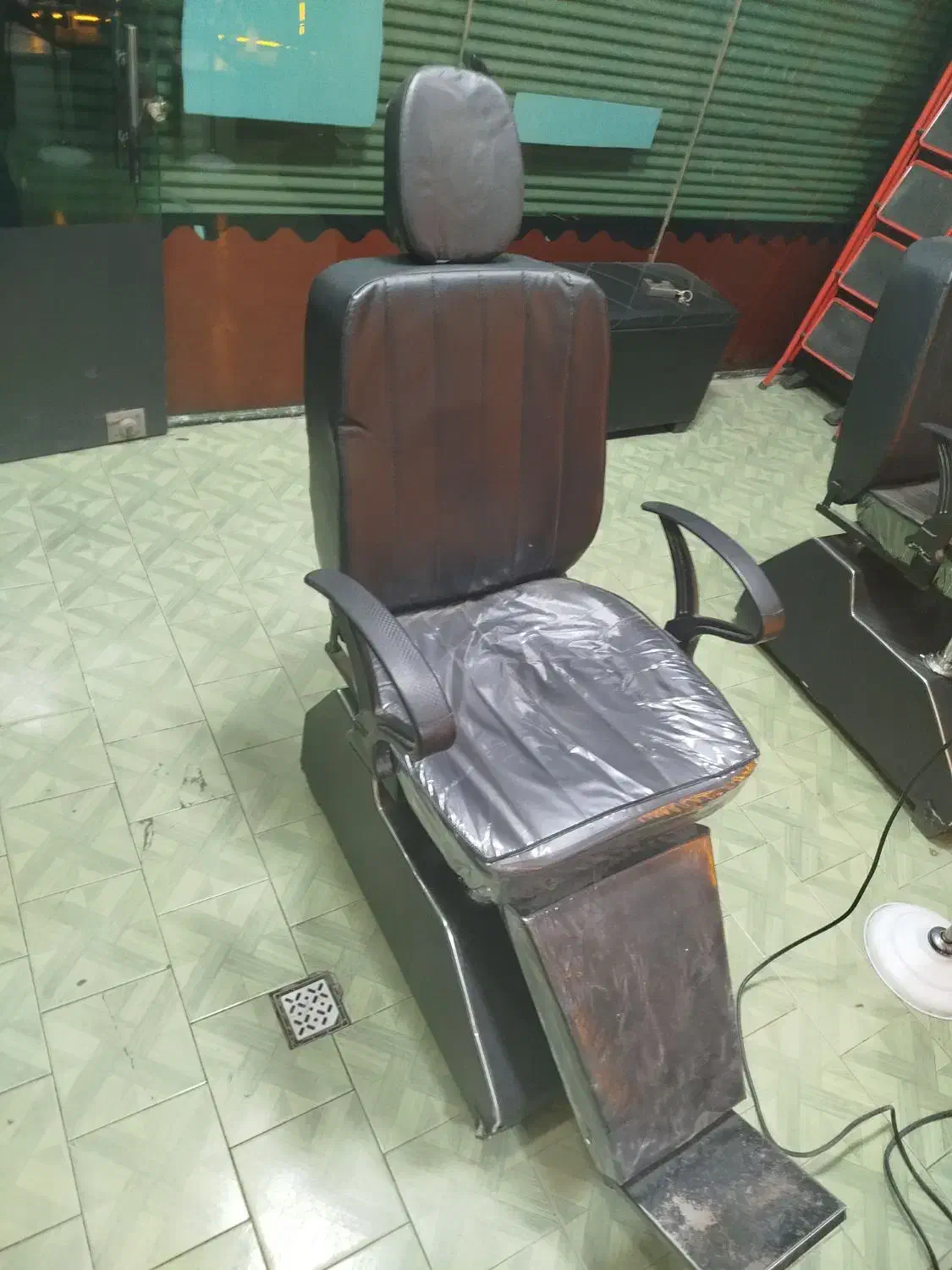 لوازم آرایشگاه|آرایشگاه و سالنهای زیبایی|قرچک, مهدیه|دیوار