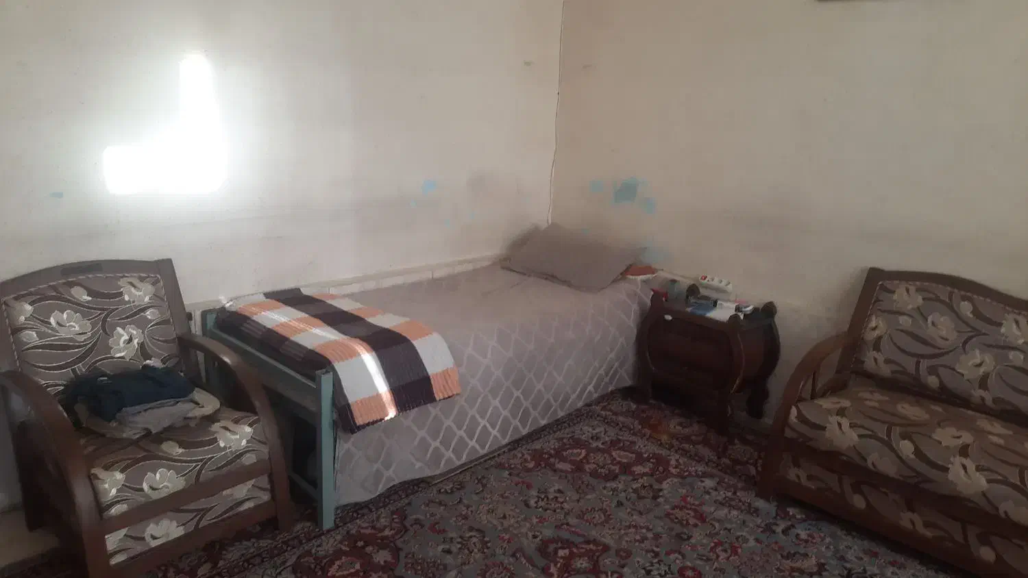 همخونه اتباع میخوام|اجارهٔ آپارتمان|اصفهان, قهجاورستان|دیوار