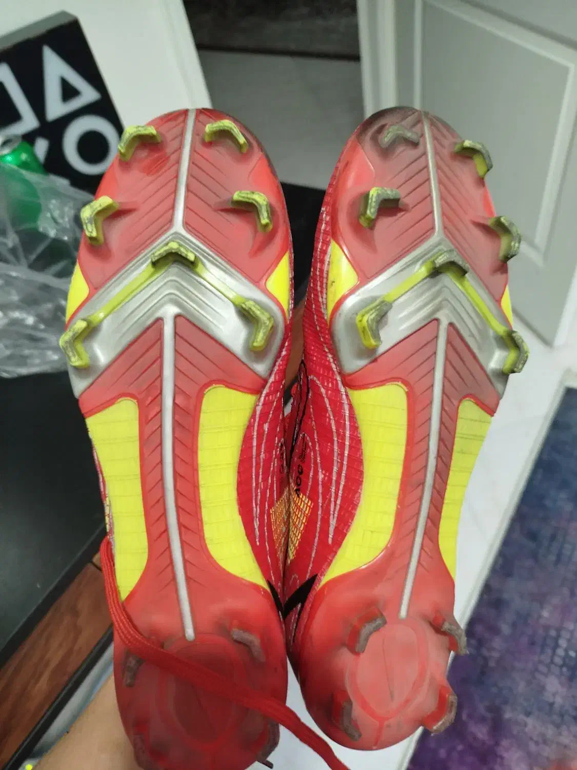 استوک فوتبال ایرزوم سایز ۴۰|کیف، کفش، کمربند|رودهن, |دیوار