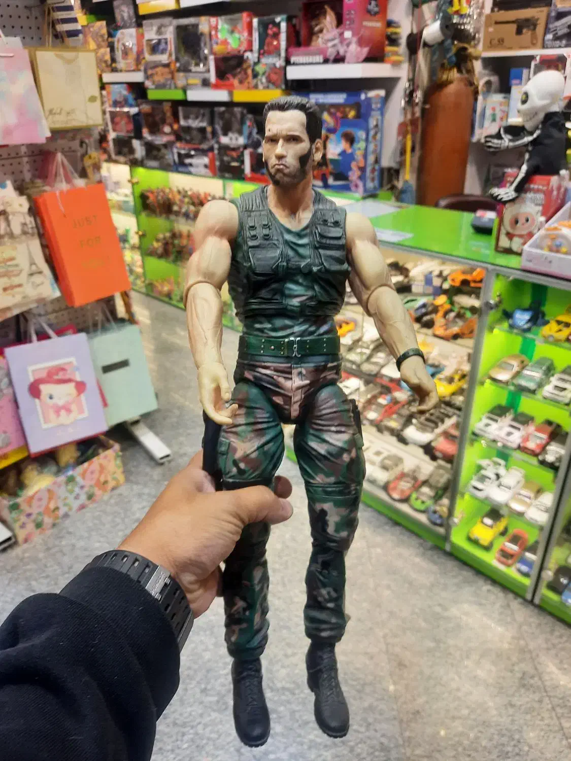 فیگور آرنولد|اسباببازی|مشهد, کوثر|دیوار