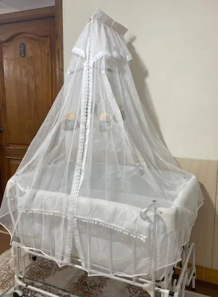 تخت کودک|تخت و صندلی بچه|اردبیل, |دیوار