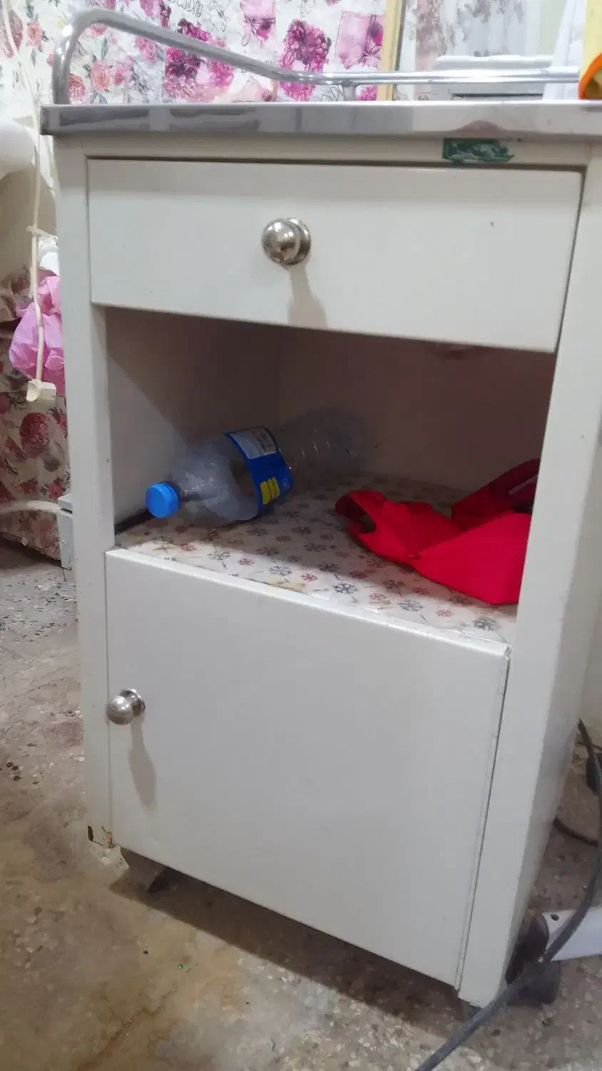 کمد|جاکفشی، کمد، دراور|زابل, |دیوار