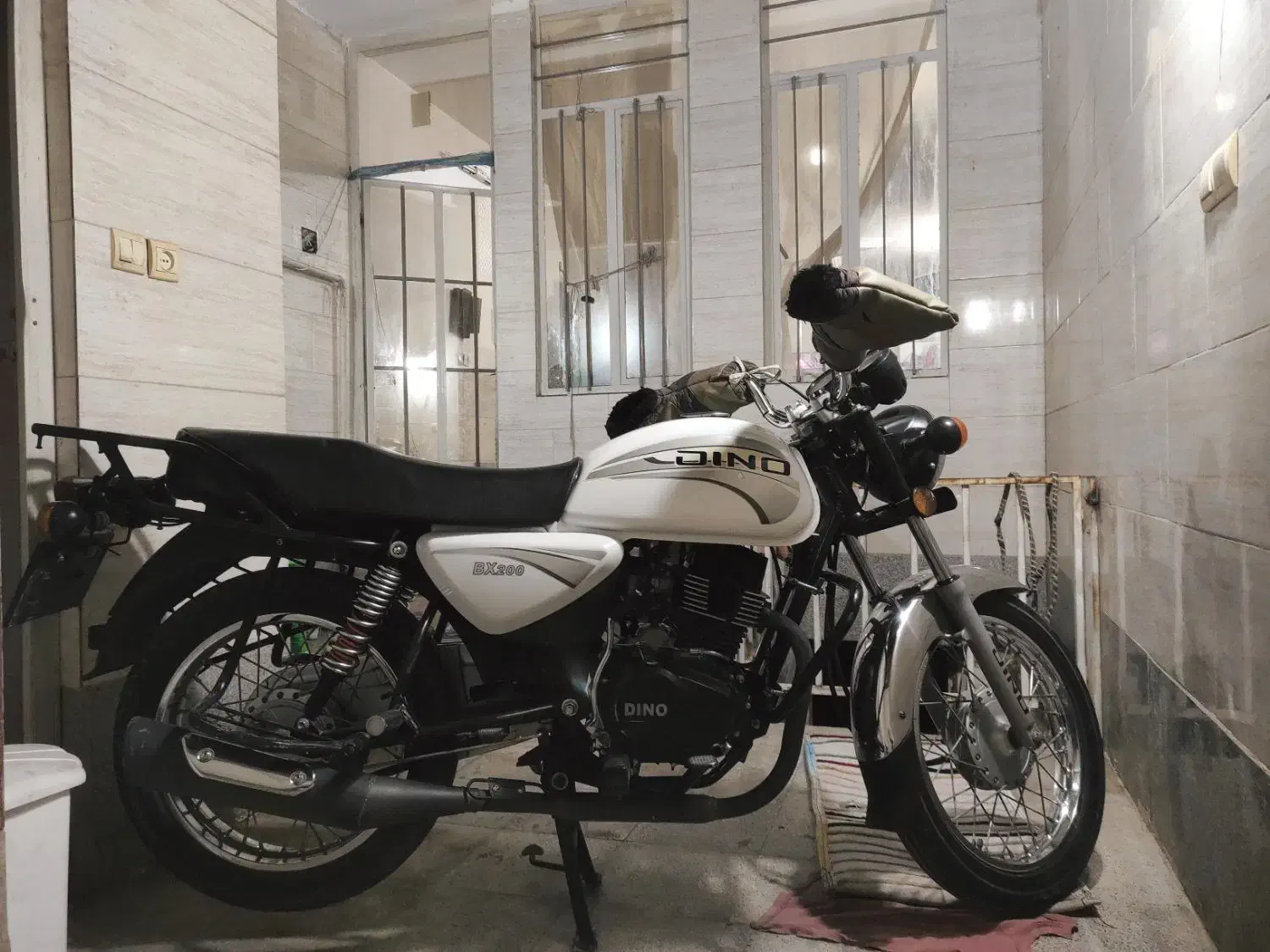 موتور باکسر 200 دینو|موتورسیکلت|قم, سیدان|دیوار