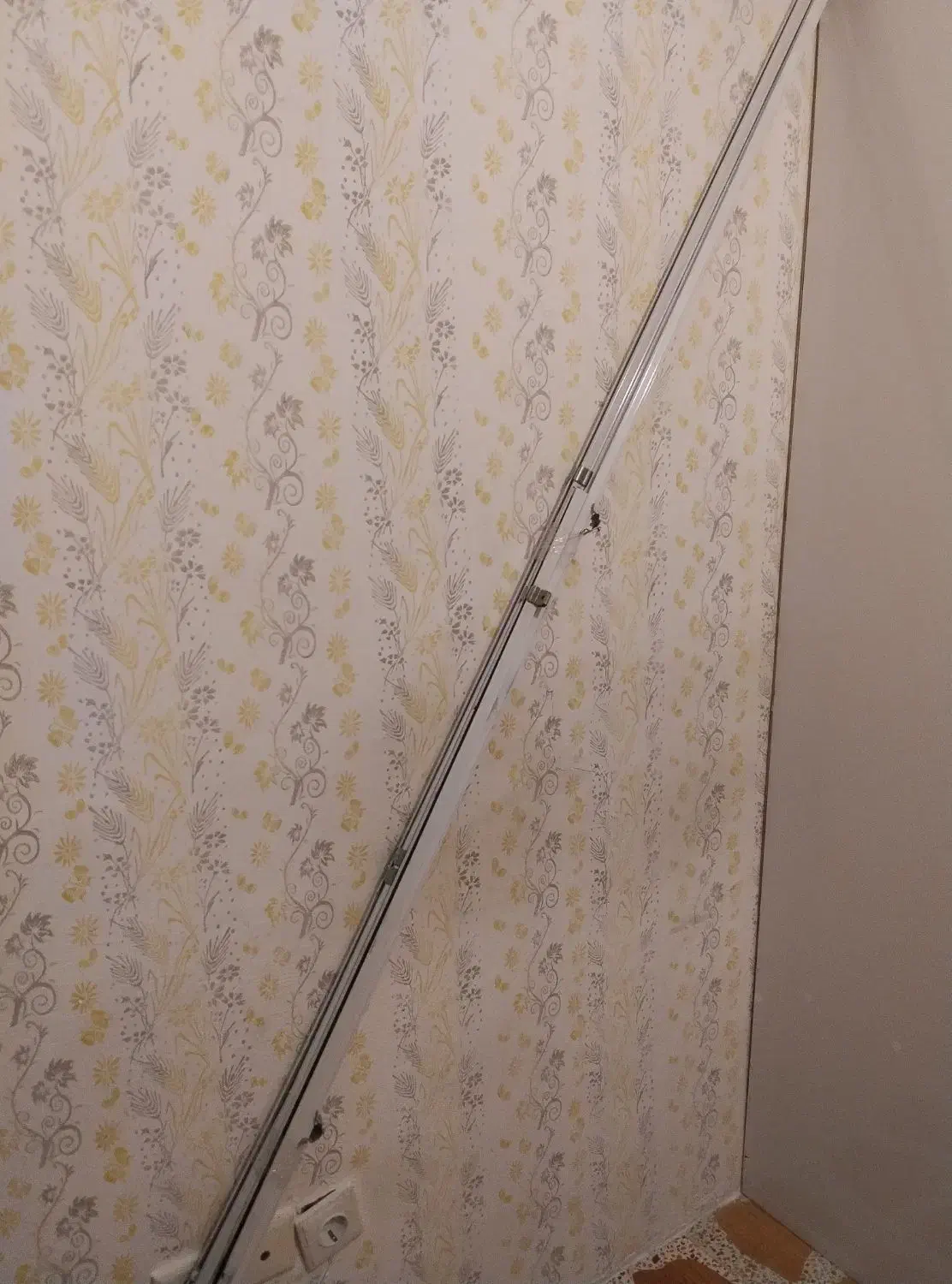 چوب پرده|پرده، رانر، رومیزی|جوانرود, |دیوار