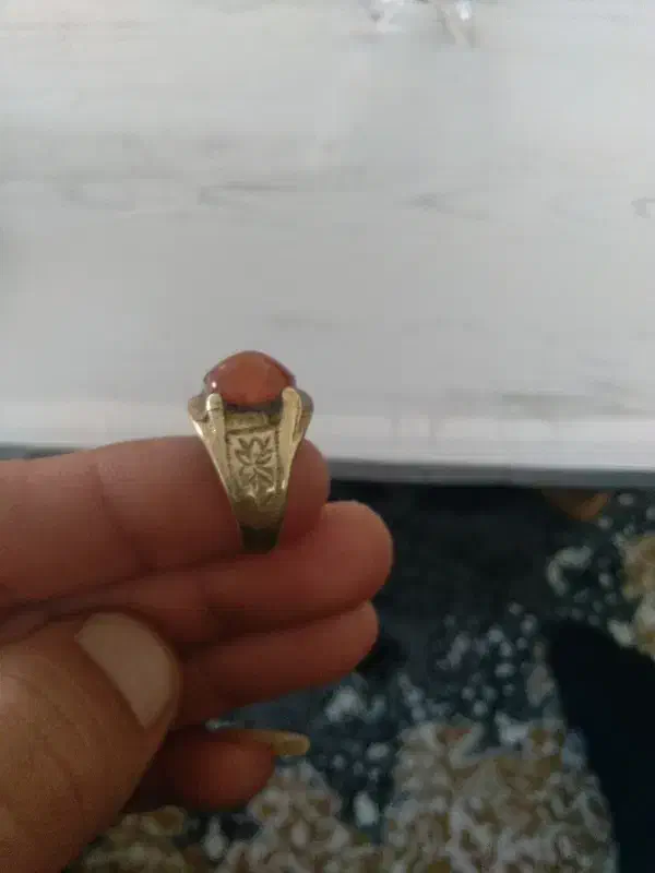 انگشتر|کلکسیون اشیاء عتیقه|قره چای, |دیوار