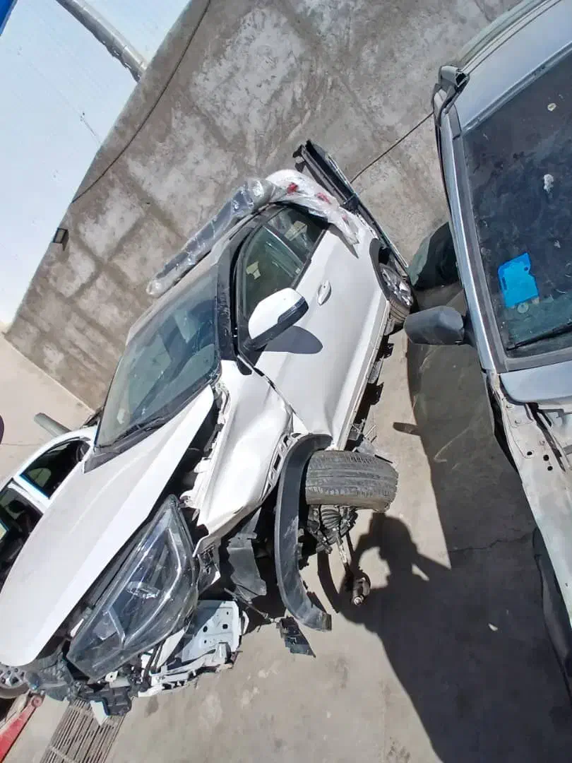 فروش ام وی ام X22 تصادفی|خودرو سواری و وانت|یزد, |دیوار