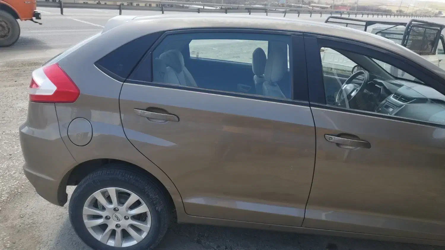 ام وی ام۳۱۵نیو|خودرو سواری و وانت|همدان, |دیوار