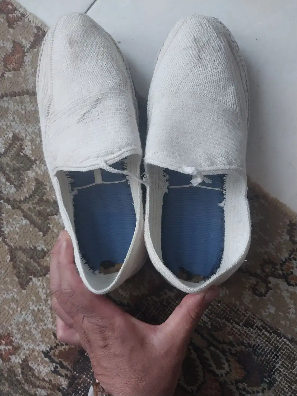 گیوه (کلاش)فروشی|کیف، کفش، کمربند|جوانرود, |دیوار