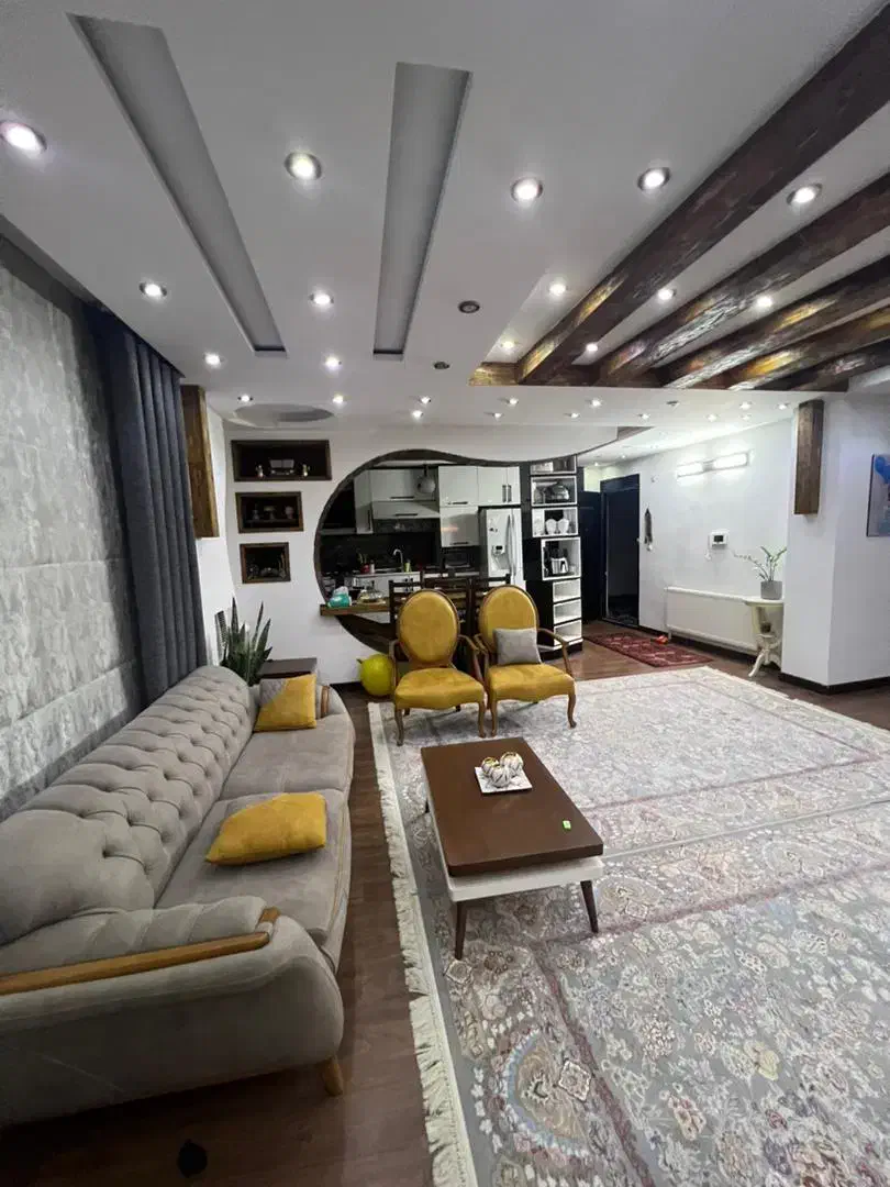 آپارتمان۱۰۰متری خ تهران طالقانی|اجارهٔ آپارتمان|قائمشهر, |دیوار