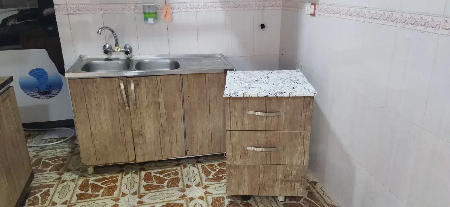 کابینت دسته دوم در حد نو قیمت 6000000میلیون|مصالح و تجهیزات ساختمان|اندیمشک, |دیوار