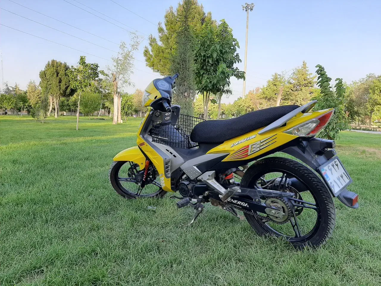 موتور سیکلت بی کلاچ ۱۲۵cc انرژی ۱۳۹۳|موتورسیکلت|اصفهان, خانه اصفهان|دیوار