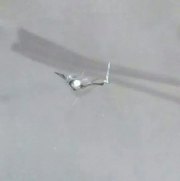 ترمیم شیشه و پالیش شیشه اتومبیل|خدمات موتور و ماشین|برازجان, |دیوار