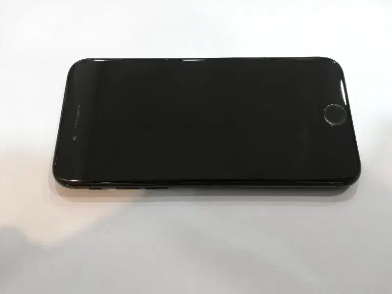 iPhone se2020|موبایل|رشت, بلوار گیلان|دیوار