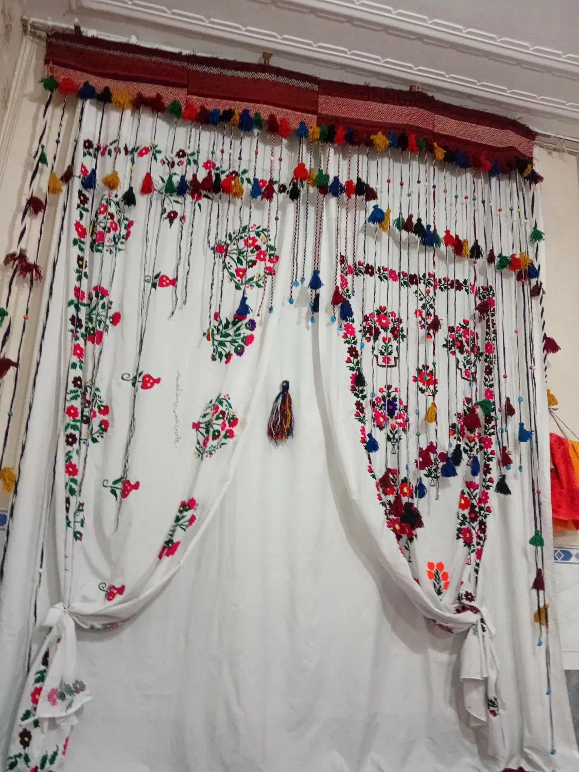 پرده|پرده، رانر، رومیزی|مرودشت, بیست متری بیمارستان|دیوار