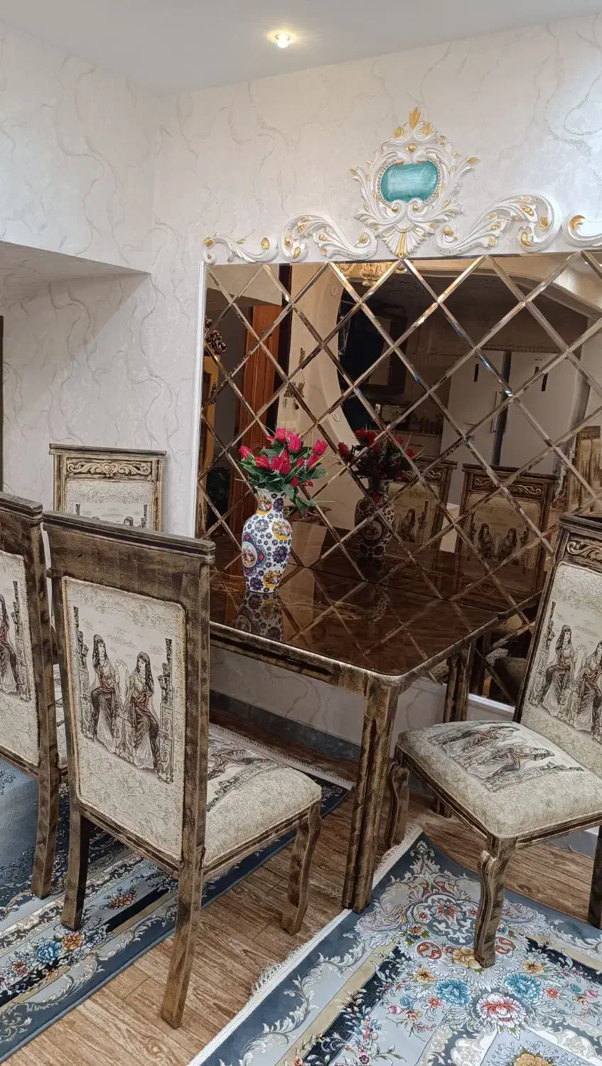 مبل نه نفره به همراه غذاخوری شش نفره|مبلمان خانگی و میز عسلی|اهر, |دیوار