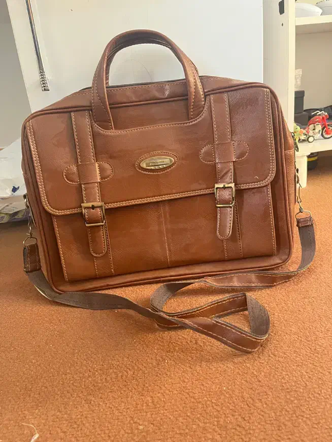 ۲ عدد کیف اداری مردانه کاملا نو|کیف، کفش، کمربند|کردکوی, |دیوار