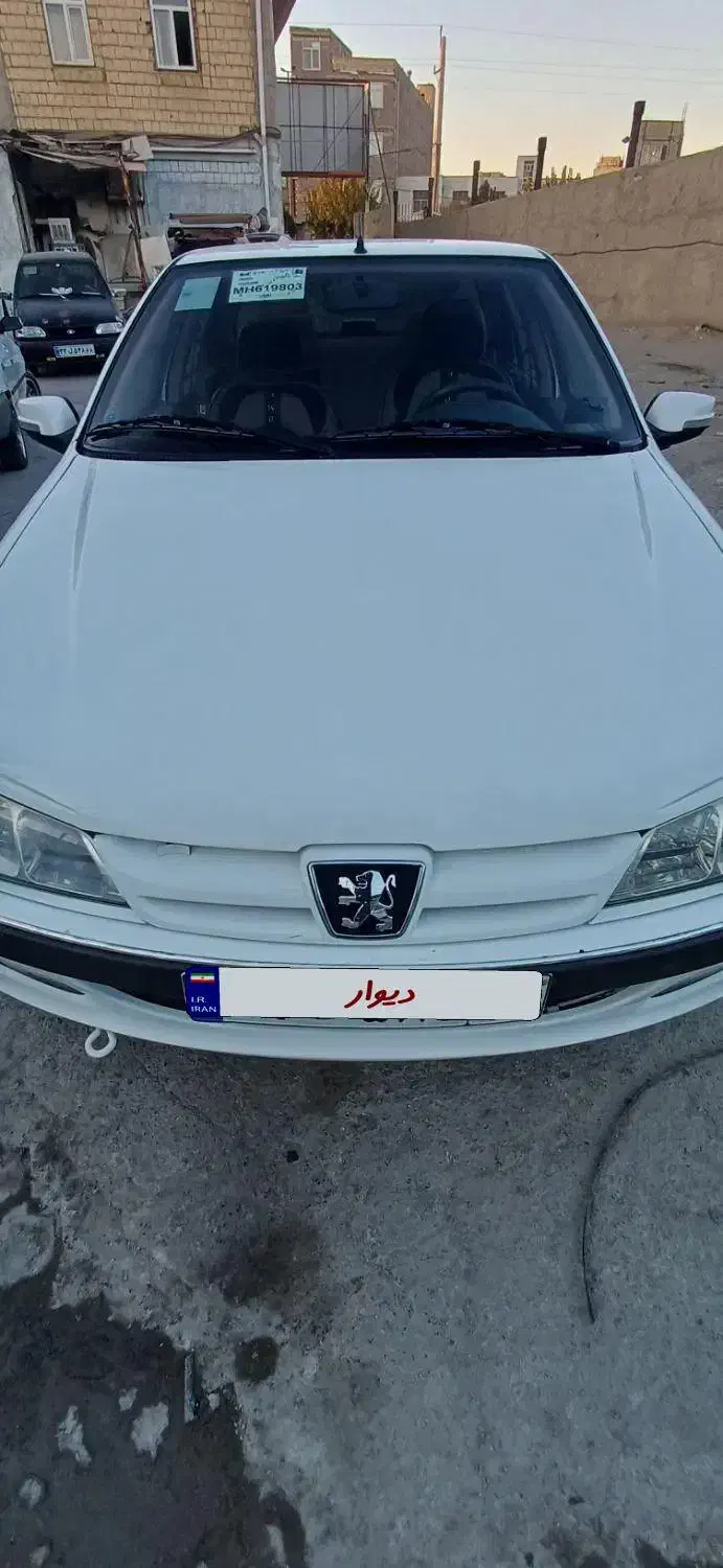 پژو۱۴۰۰ بی رنگ|خودرو سواری و وانت|ماهدشت, |دیوار