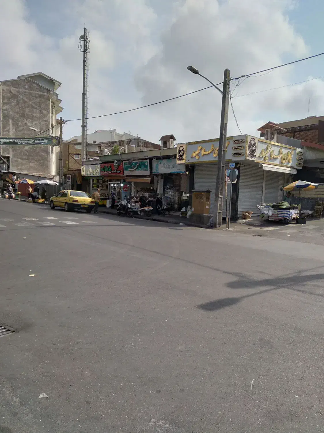 یک باب مغازه درقلب بازارسردار جنگل رشت|فروش مغازه و غرفه|رشت, پیرسرا|دیوار