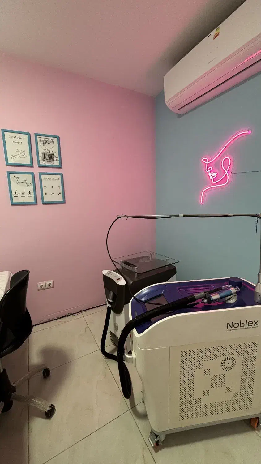 لیزر موهای زائد با دستگاه نابلکس بدون ژل و درد|خدمات آرایشگری و زیبایی|کرمانشاه, |دیوار