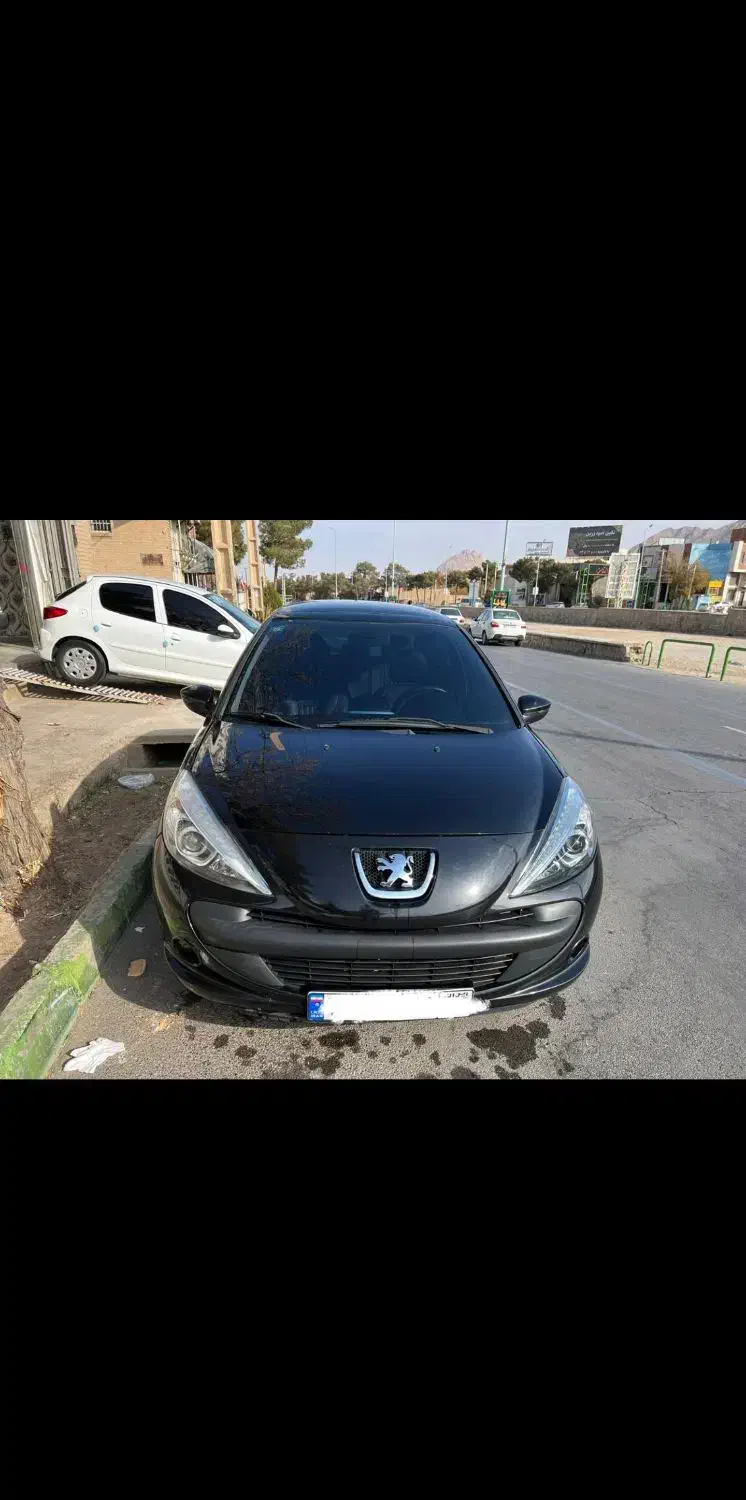 207 پانا 1402|خودرو سواری و وانت|تفت, |دیوار