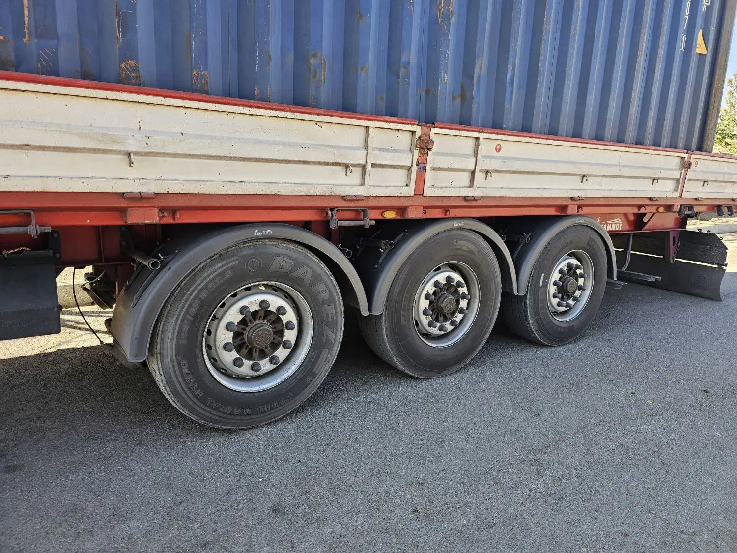 کفی ماموت|خودرو سنگین|بجستان, |دیوار