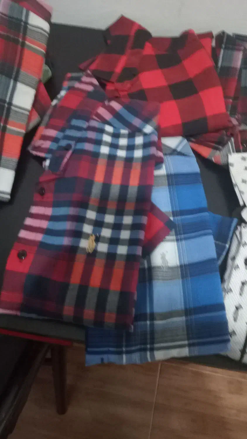 اسلش وتیشرت زنانه قیمت یکجا تیکه،ای ۱۵۰ تومان یکج|لباس|ملارد, |دیوار